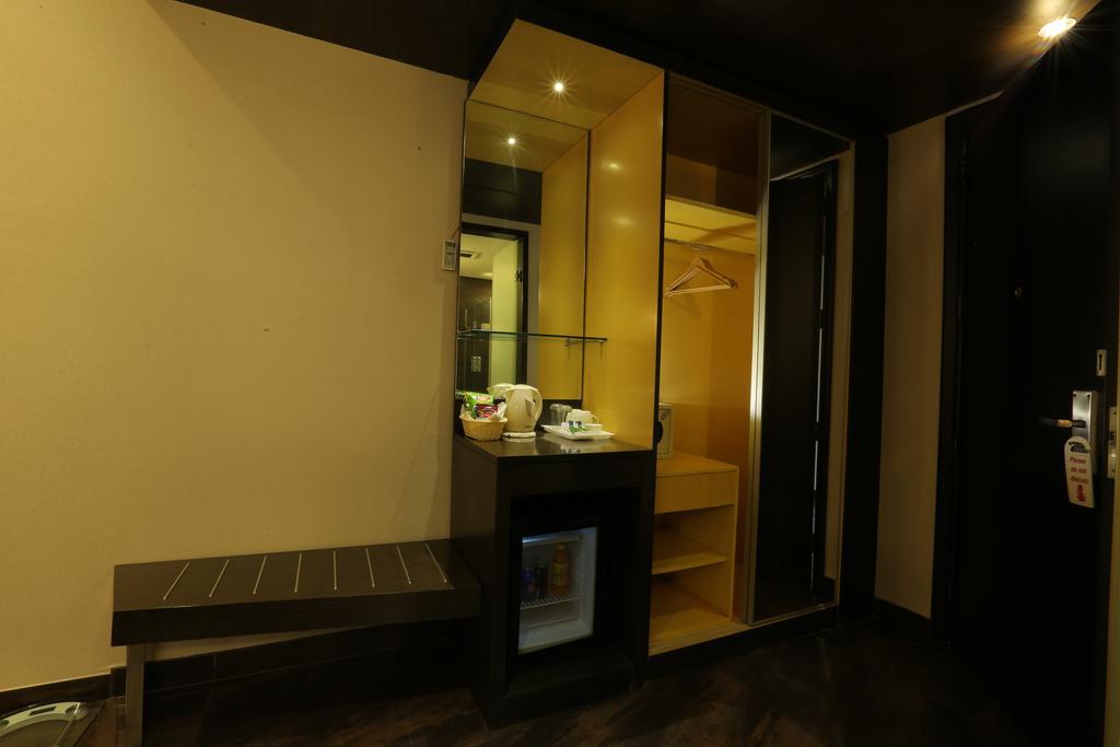 Five Elements Hotels Delhi- North Avenue Ню Делхи Стая снимка